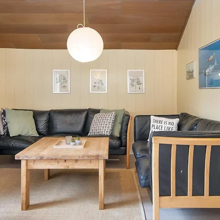 4 Person In Feriehus Skjern